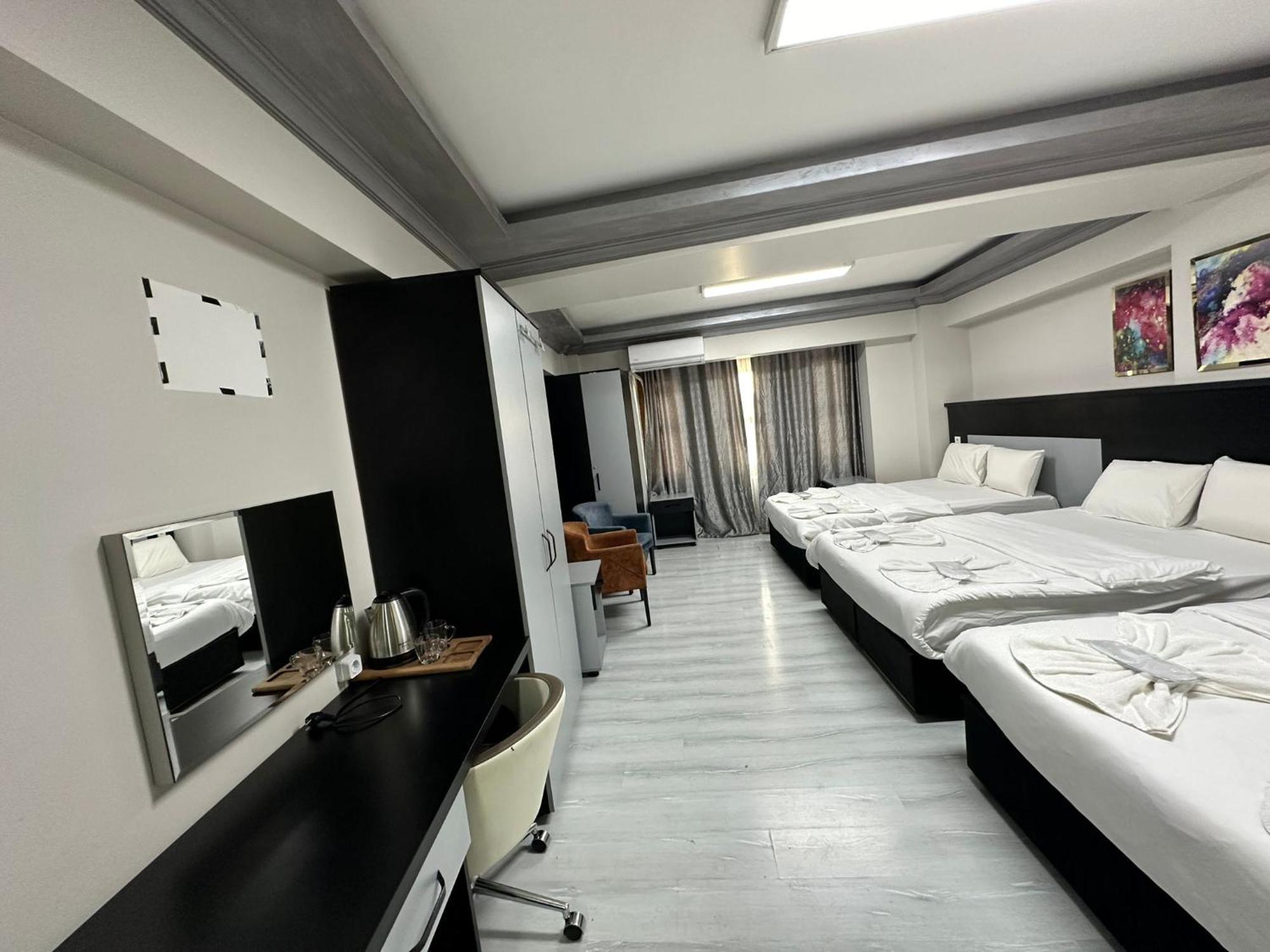 Retrol Hotel Istanbul Bagian luar foto